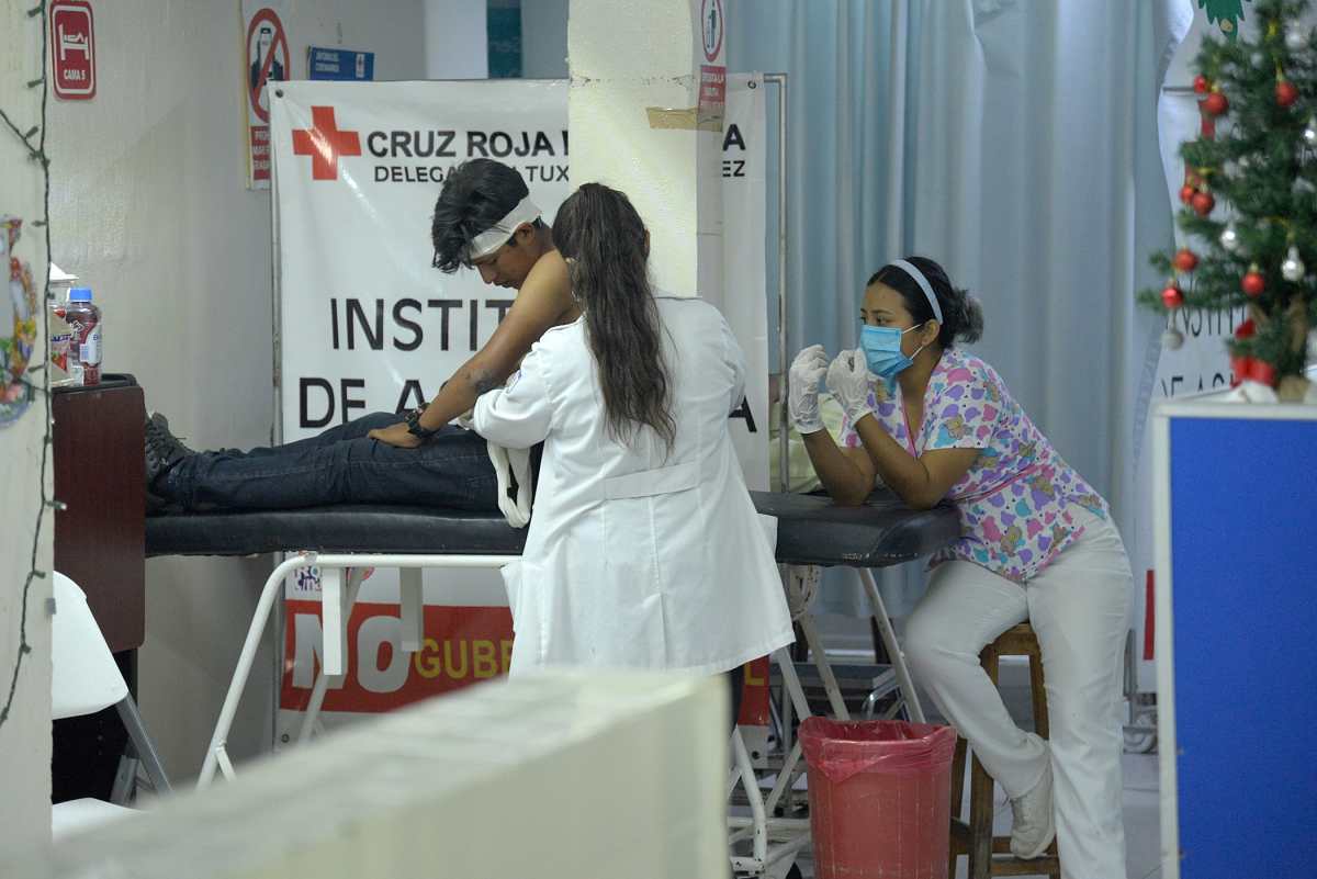 Guatemala actualiza listado de migrantes heridos en accidente de tráiler en Chiapas y suman 104 connacionales