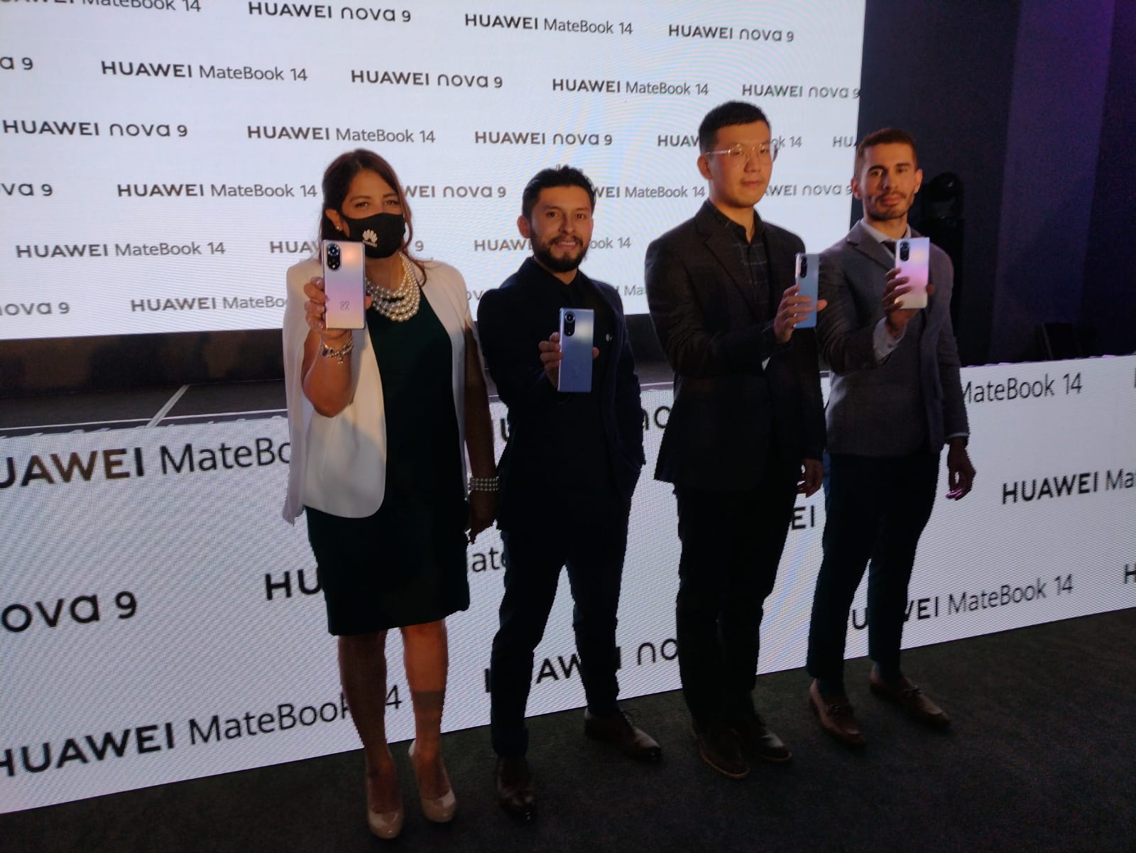 Huawei sigue ampliando su ecosistema, al presentar sus nuevos productos. Foto Prensa Libre: Norvin Mendoza