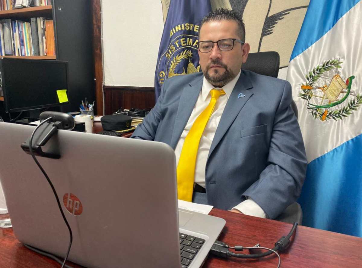 Destituyen a Luis Rodolfo Escobar como director del Sistema Penitenciario de Guatemala