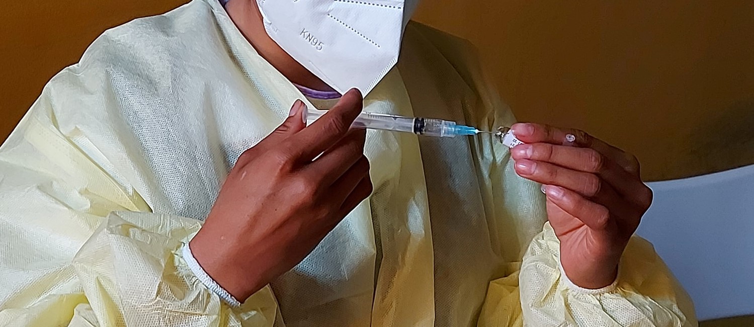 Unas dos mil vacunas Sputnik V se echaron a perder en Chimaltenango. Encontraron el refrigerador apagado, según los empleados de Salud. (Foto Prensa Libre: Hemeroteca PL)