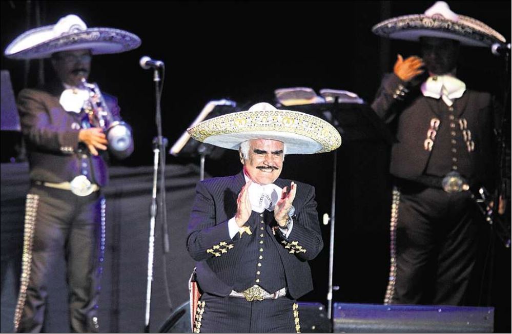 La gira de despedida de Vicente Fernández llegó a Guatemala en agosto del 2012. (Foto Prensa Libre: Hemeroteca PL)