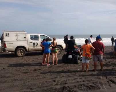 Seis niños se salvan de morir ahogados en playas de Sipacate, Escuintla