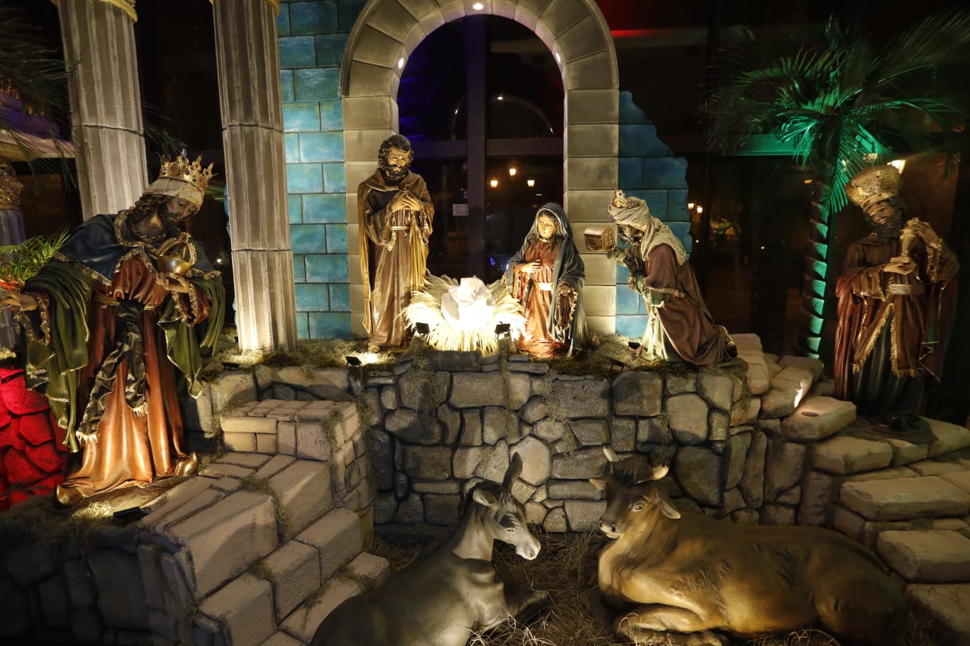 Inauguran el Portal de la Sexta y el Nacimiento de la Ciudad de Guatemala da la bienvenida a visitantes