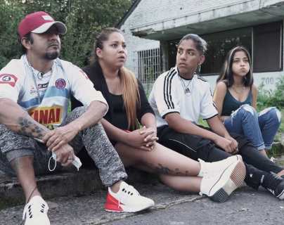 Pandillas en El Salvador: los cientos de salvadoreños que huyen de la violencia y esperan que Bélgica los acoja | Documental BBC Mundo
