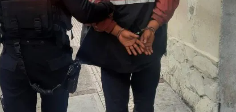El hombre fue detenido por la PNC en la zona 1. (Foto Prensa Libre: PNC con fines ilustrativos) 