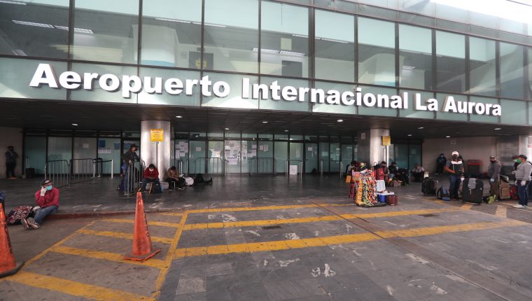 Aeropuerto Internacional La Aurora. (Foto Prensa Libre: Érick Ávila)