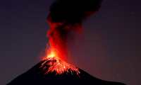 Foto de archivo del 21 de enero de 2022 de una erupción del Volcán de Fuego. (Foto Prensa Lirbre:EFE)