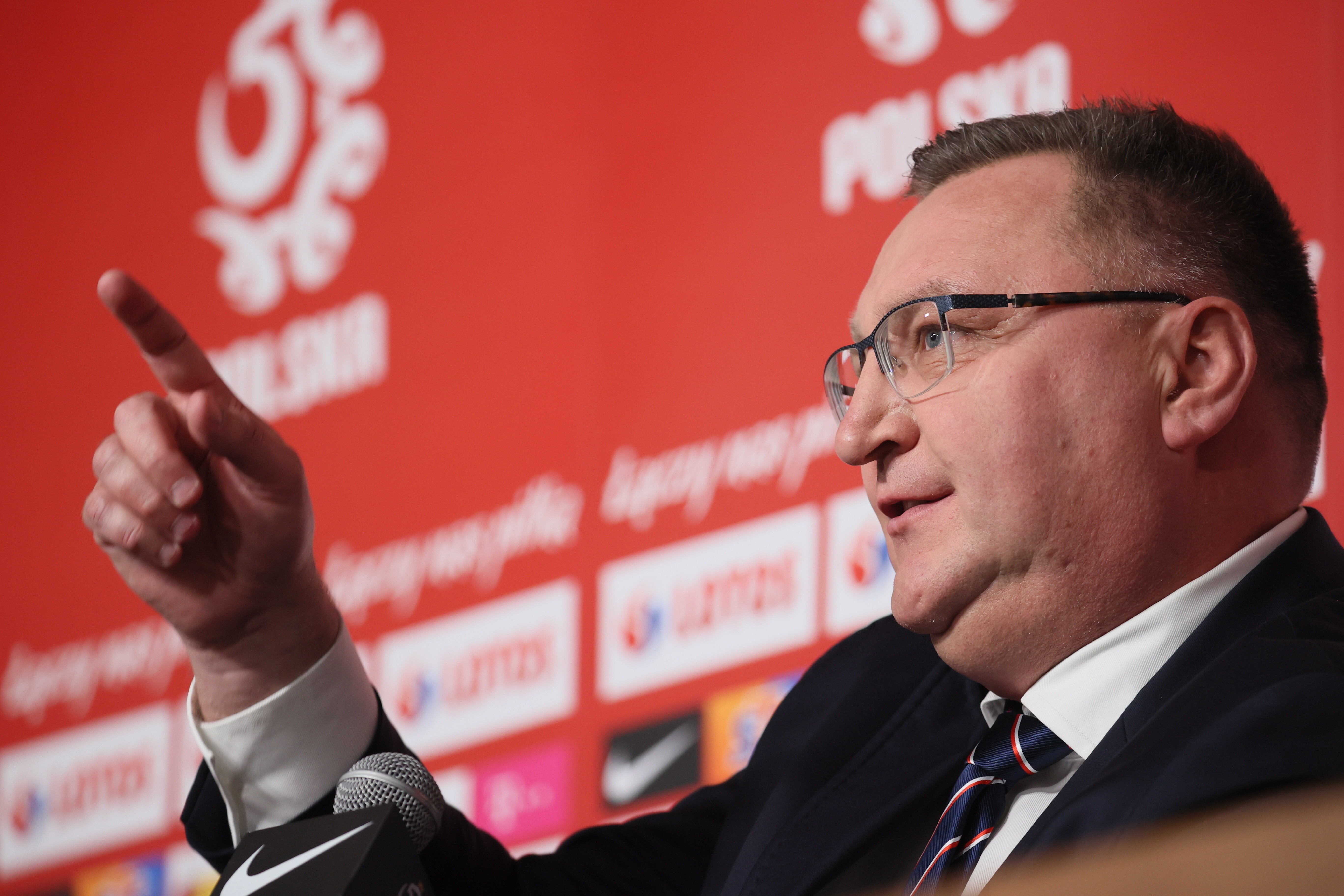 Michniewicz, el nuevo entrenador de la Selección de Polonia. (Foto Prensa Libre: EFE)