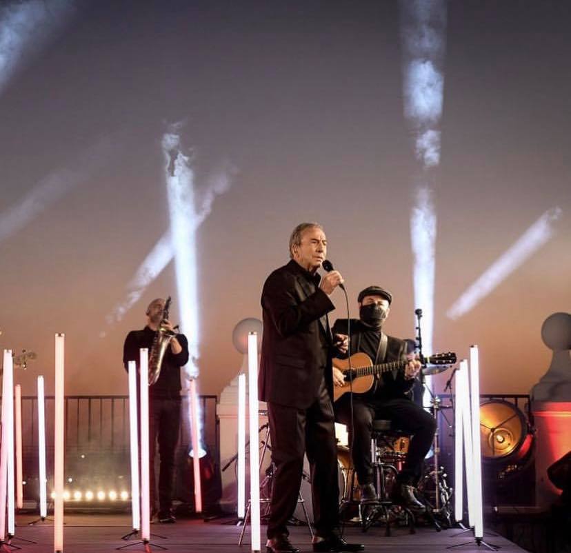 José Luis Perales tiene una carrera sólida.  Una anécdota cuenta que cantó en una fiesta privada para Pablo Escobar, el capo de la droga.  (Foto Prensa Libre: FB José Luis Perales)