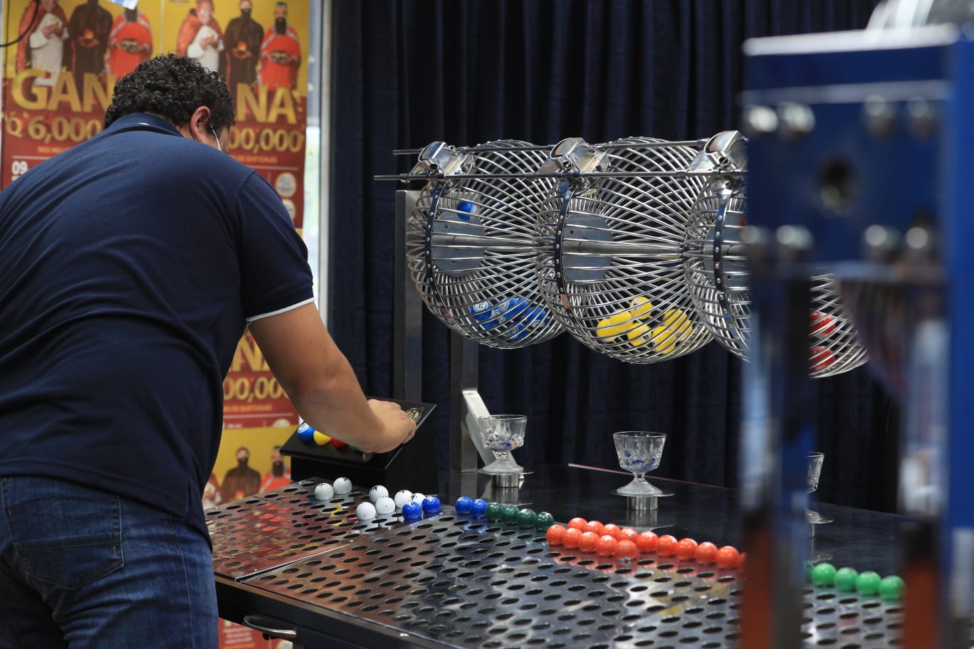 El sorteo extraordinario de Lotería Santa Lucía entregó Q19 millones en premios. (Foto Prensa Libre: María José Bonilla)