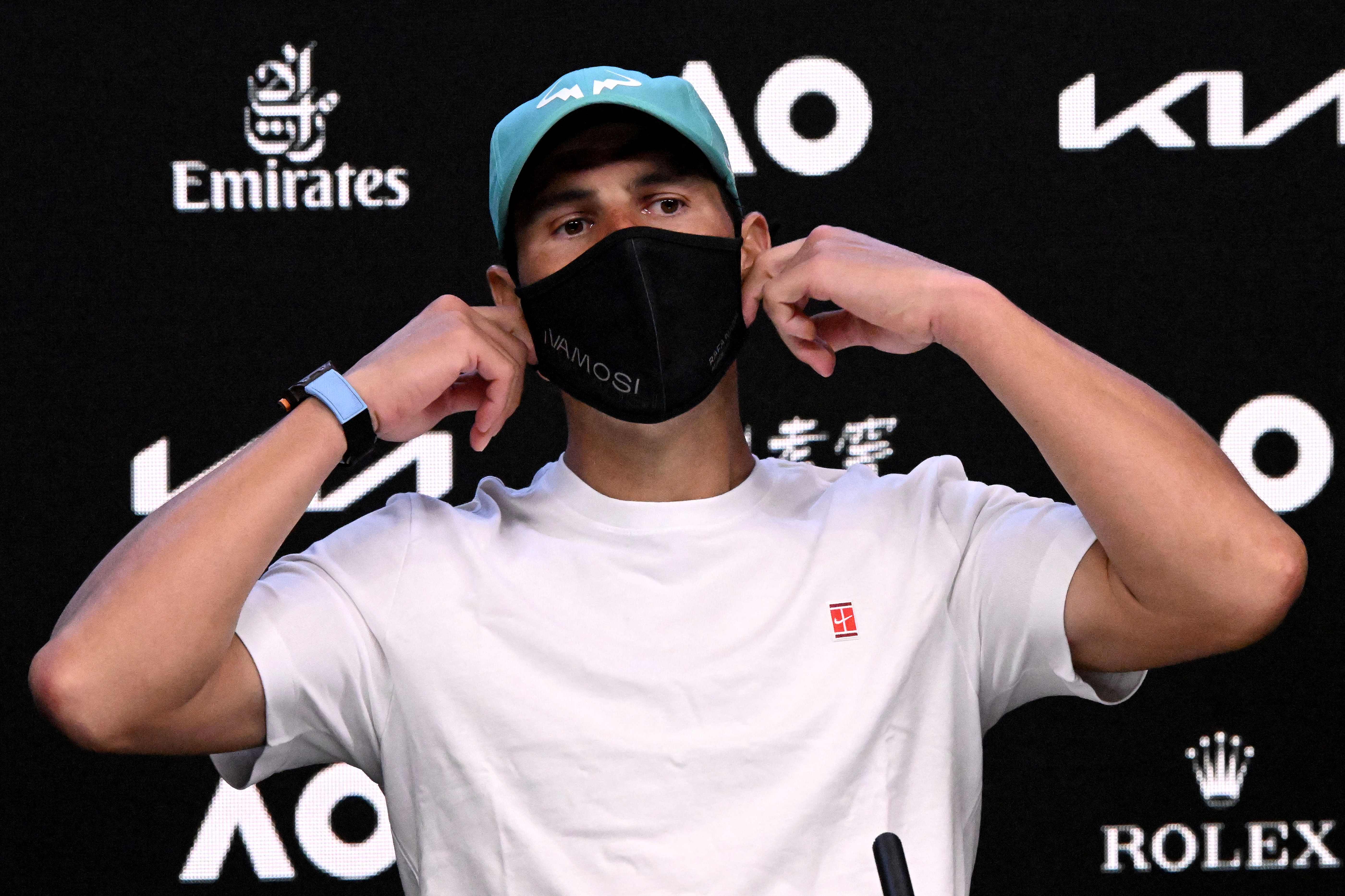 El tenista español Rafael Nadal en conferencia de prensa antes del Australian Open en Melbourne. (Foto Prensa Libre: AFP)