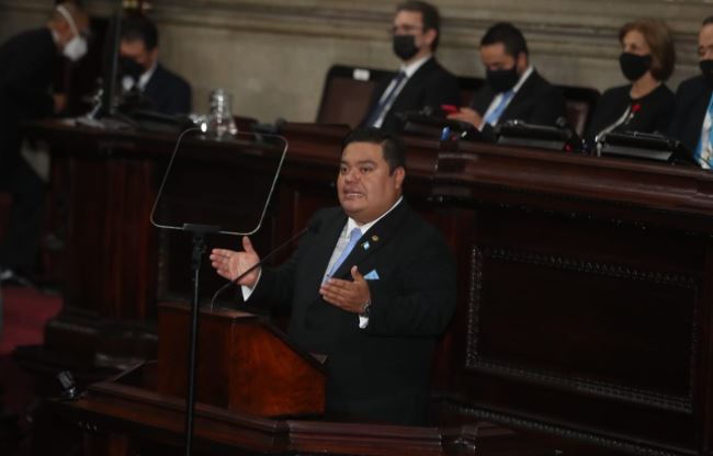 Allan Rodríguez en su último discurso como presidente del Congreso de la República. (Foto Prensa Libre: Juan Diego González)