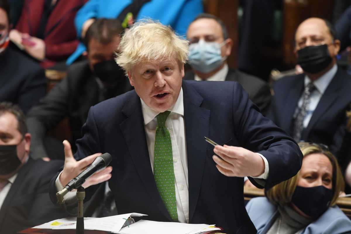 Sin mascarilla y sin teletrabajo: Boris Johnson anuncia el fin de las principales restricciones anticovid en Inglaterra