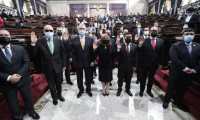 El Congreso juramentó el pasado martes 18 de enero a la comisión que elegirá al nuevo fiscal del MP. (Foto Prensa Libre: Congreso de la República)