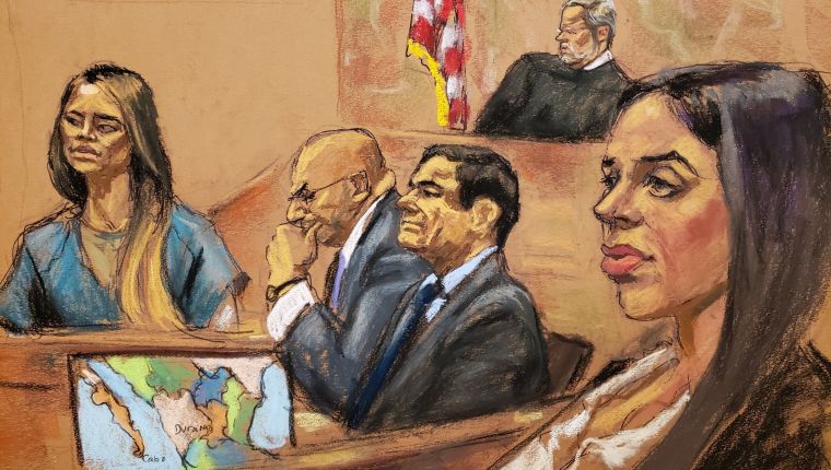 Lucero Sánchez da su testimonio (izquierda) mientras Emma Coronel y el Chapo escuchan en la corte. (Foto: Hemeroteca PL)