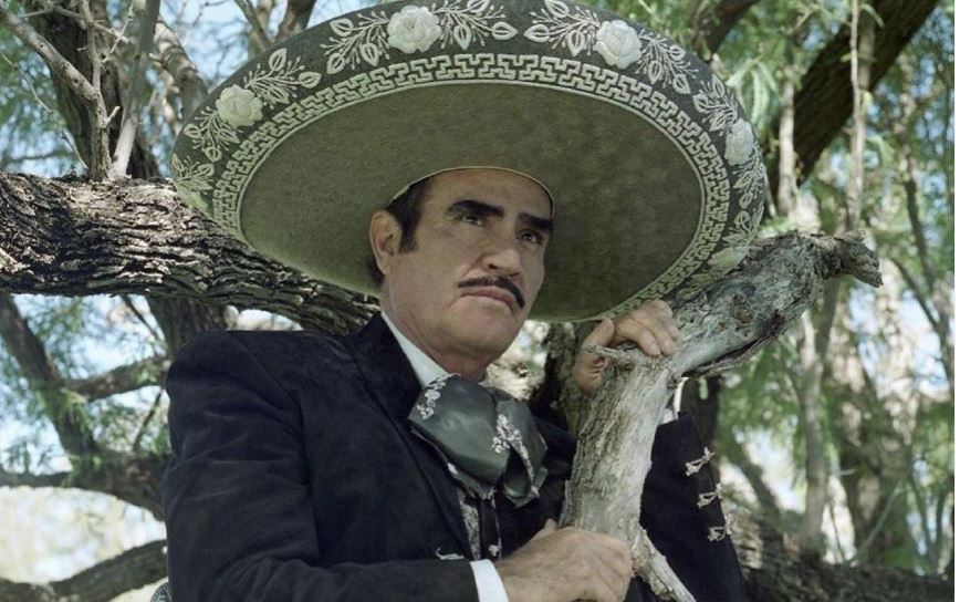 Vicente Fernández, en una de sus propiedades. (Foto: Instagram)