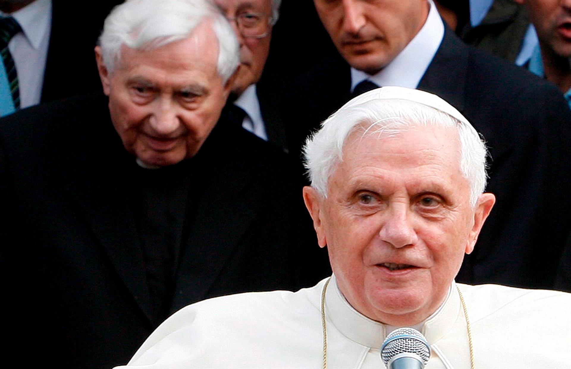 Benedicto XVI falleció este 31 de diciembre a los 95 años. (Foto Prensa Libre: EFE)