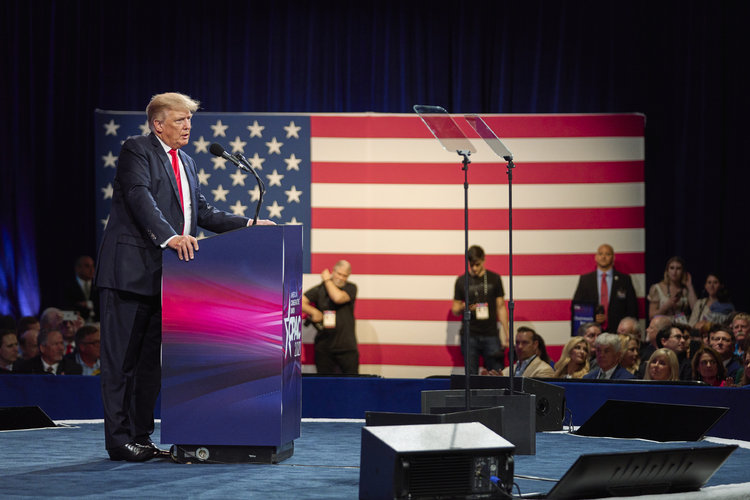 El expresidente Donald Trump habla durante la Conferencia de Acción Política Conservada en Dallas, el 11 de julio de 2021. (Foto Prensa Libre: Cooper Neill / The New York Times)