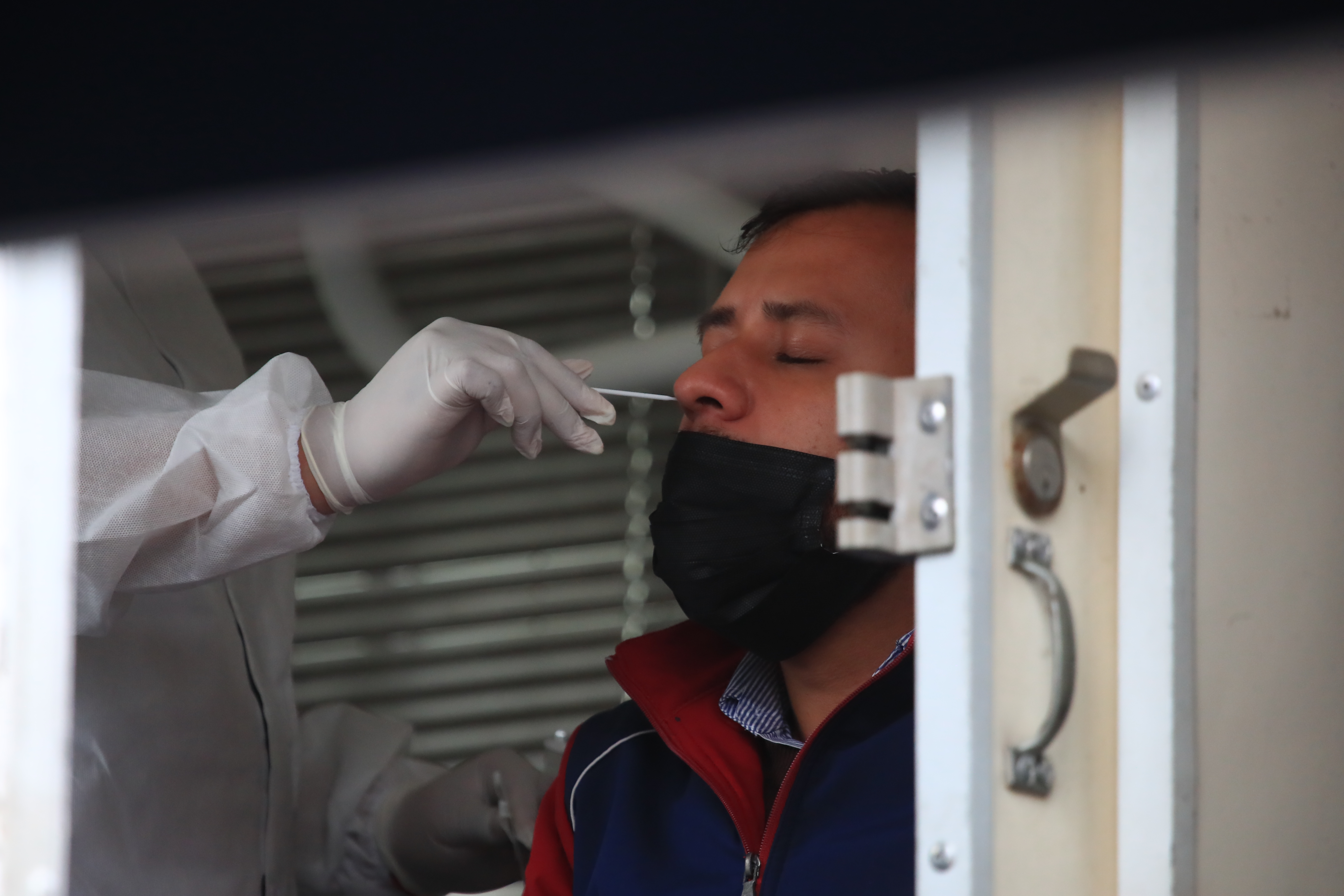 Las pruebas de antígeno podrían no ser tan sensibles para detectar contagios de la variante ómicron. (Foto Prensa Libre: Hemeroteca PL)