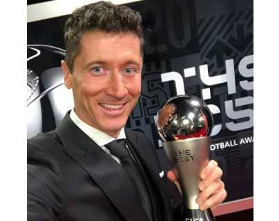 ¡Le gana a Messi! El polaco Robert Lewandowski recibe el premio The Best al mejor jugador en 2021