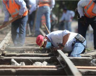 El contrato para rehabilitar un tramo ferroviario en el sur del país se aprobó hace dos días y ya se preparan acciones legales en contra