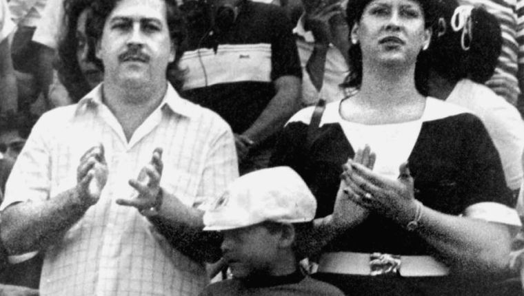 Pablo Escobar y su familia. Sobre la vida de su hija Manuela son muy pocos los detalles que se han ventilado.  (Foto Prensa Libre: AFP)