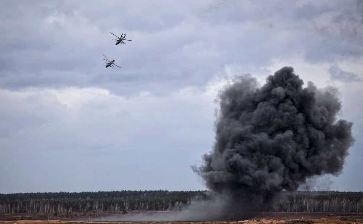 Rusia lanza potentes misiles en prueba militar mientras crecen los temores de una invasión a Ucrania