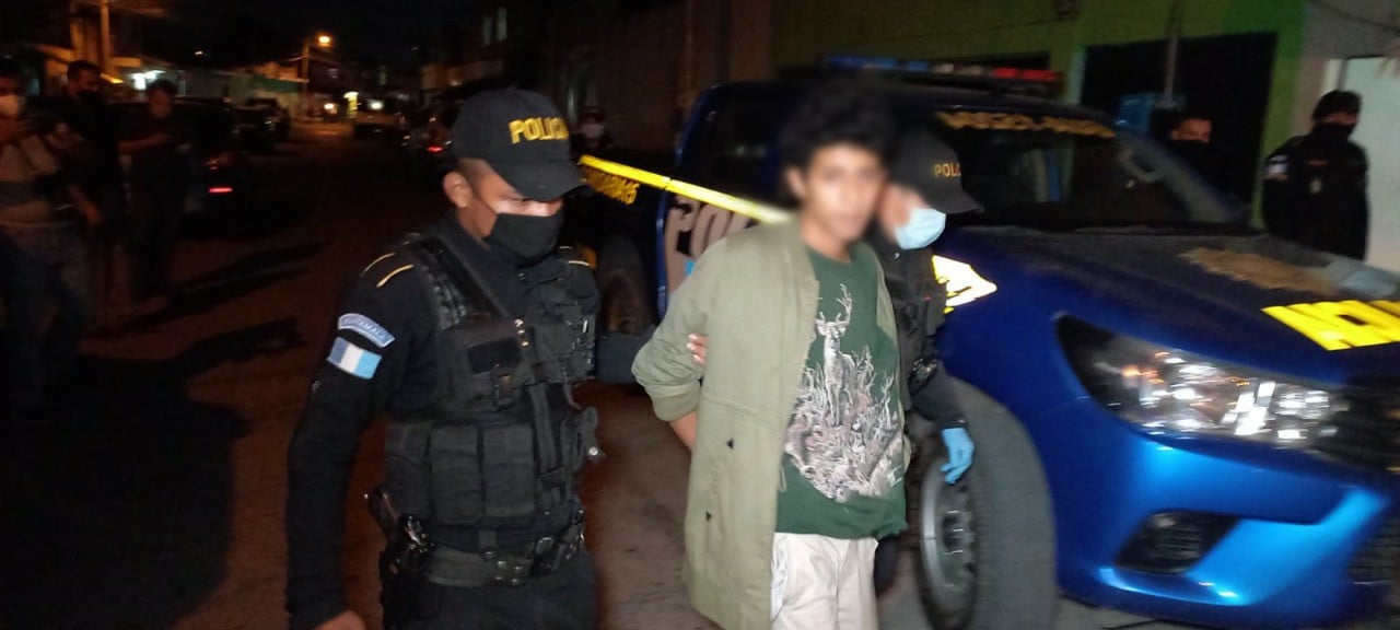 Cristofer Adonaí Gutiérrez De León de 18 años era buscado por el asesinato de otras dos personas en en San Miguel Petapa. (Foto Prensa Libre: PNC)