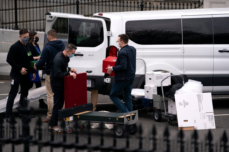 empleados Casa Blanca