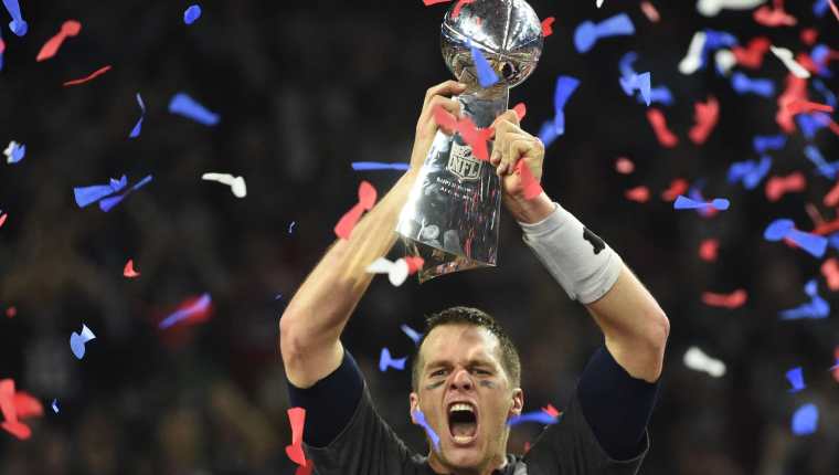 Tom Brady ha dejado un gran vacío en la NFL. (Foto Prensa Libre: AFP)