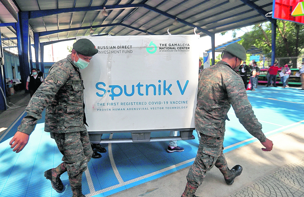 Vacunas Sputnik V: Guatemala no ha tenido comunicación con Rusia desde que comenzó el conflicto con Ucrania y analiza el camino jurídico del contrato de compra