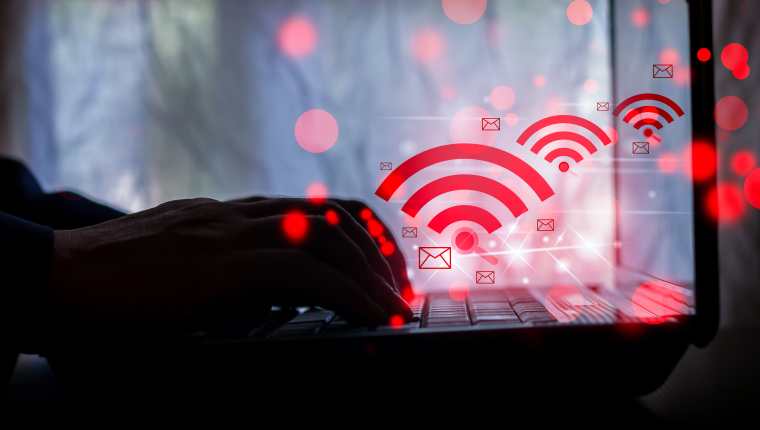 Wifi público riesgos y peligros