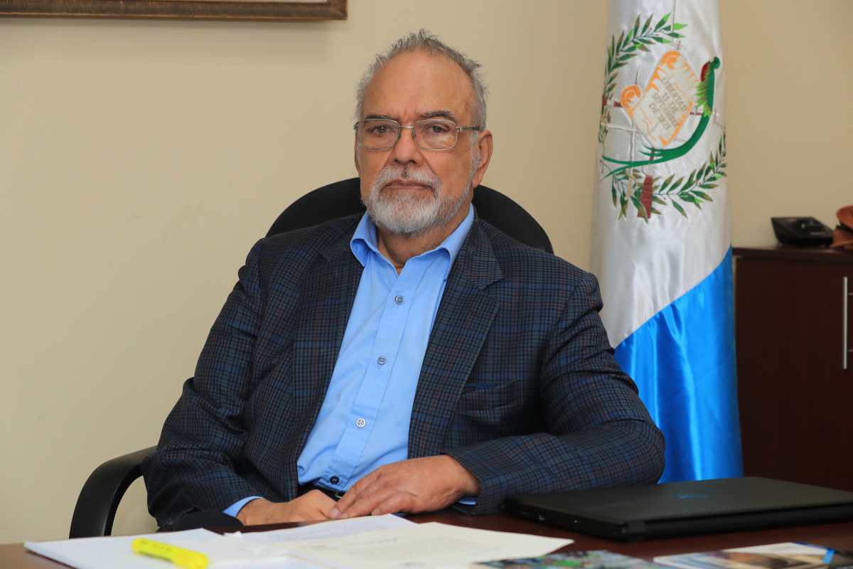 “El PDH debe dar recomendaciones, no presentar denuncias”: Antonio Arenales Forno