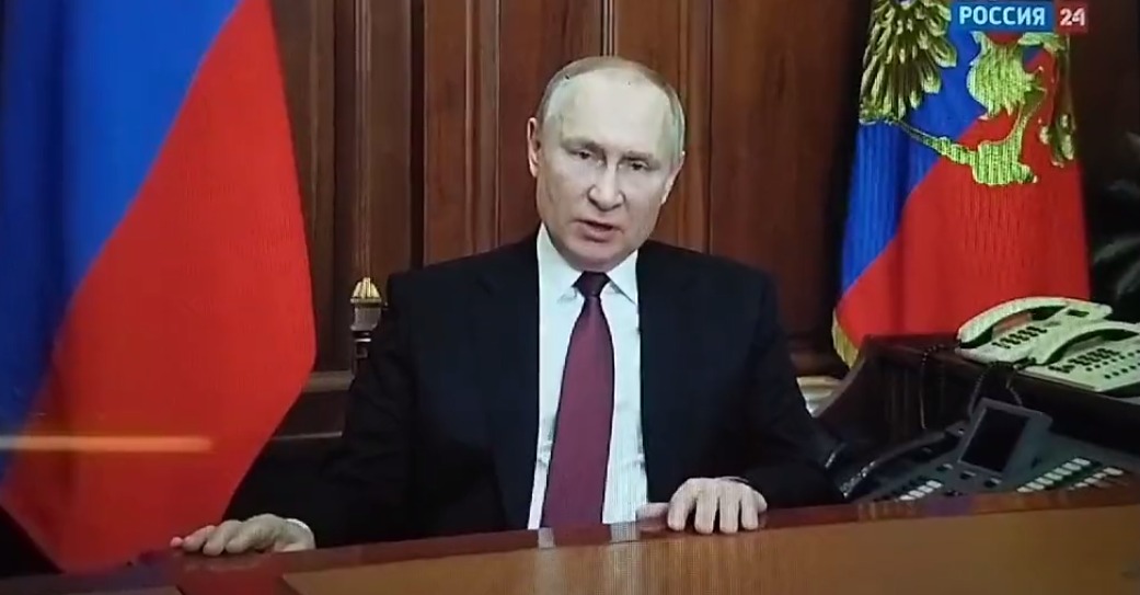 Vladímir Putin, durante el anuncio de la ofensiva. (Foto: Twitter)  