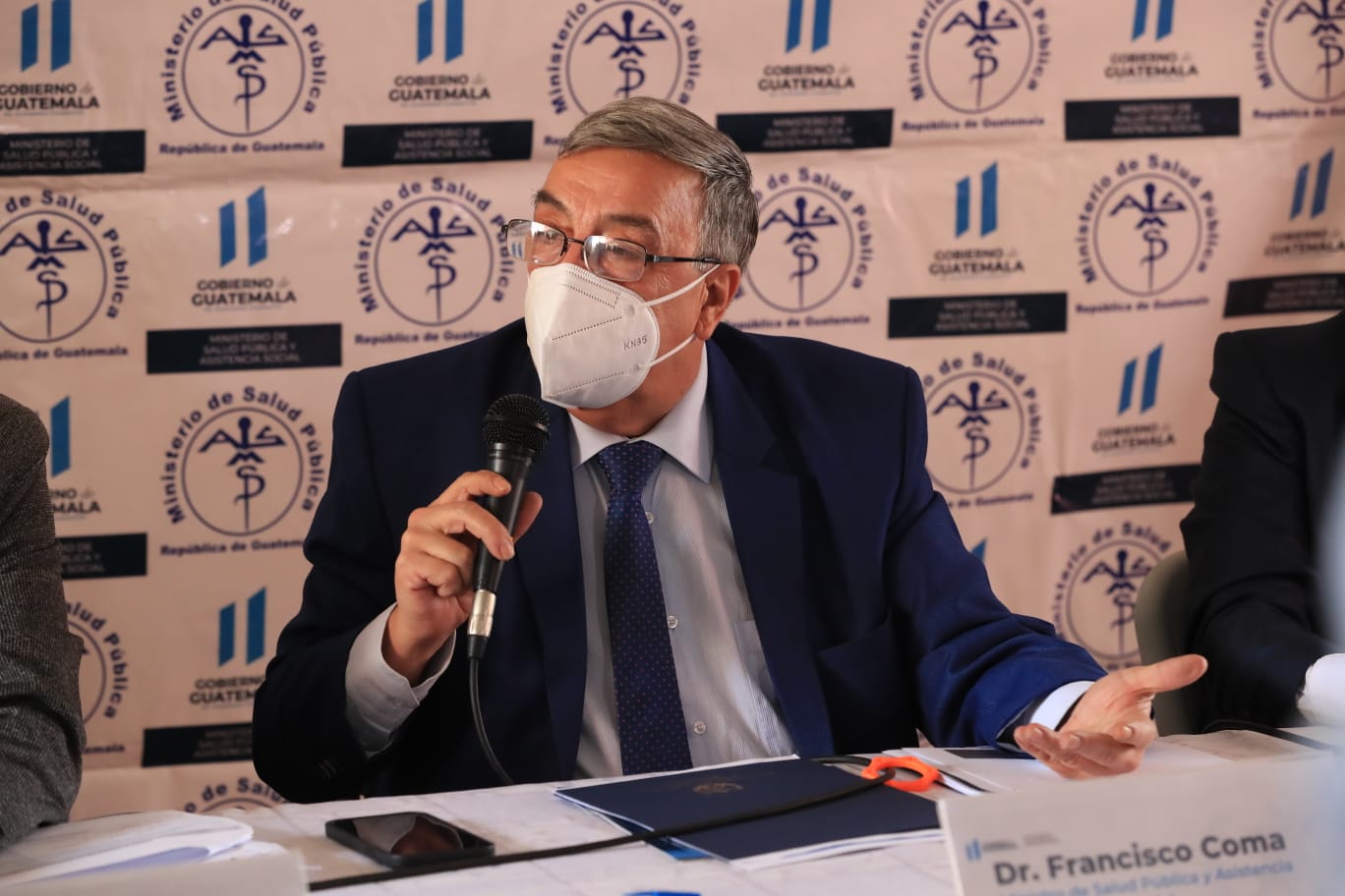 Francisco Coma, ministro de Salud, es el tercer médico al frente de la cartera durante la administración de Alejandro Giammattei. Fotografía: Prensa Libre (Élmer Vargas).