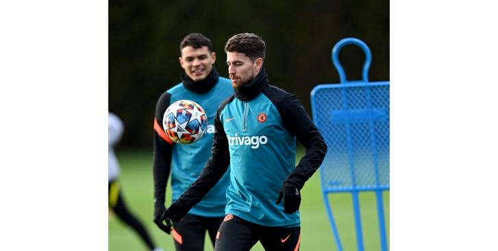 El Chelsea es claro favorito para quedarse con la victoria en la llave. (Foto Prensa Libre: Twitter @ChelseaFC_Sp)