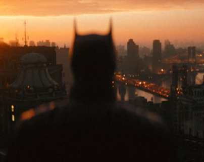 Robert Pattinson agrega un toque sombrío al nuevo “Batman”
