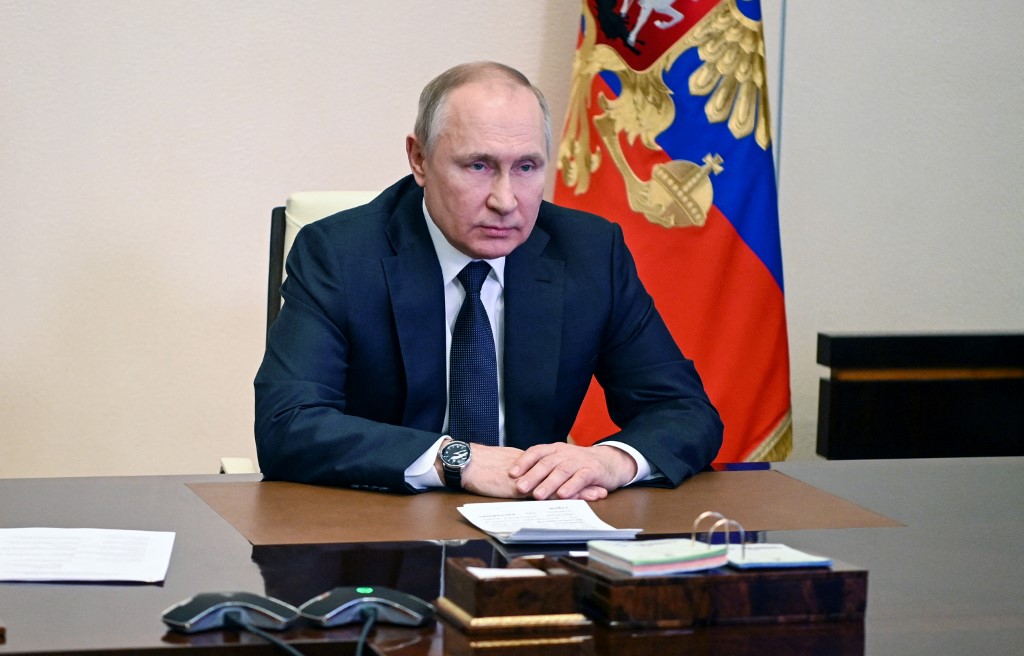 El presidente Vladimir Putin en una reunión el 3 de marzo. (Foto Prensa Libre: AFP) 