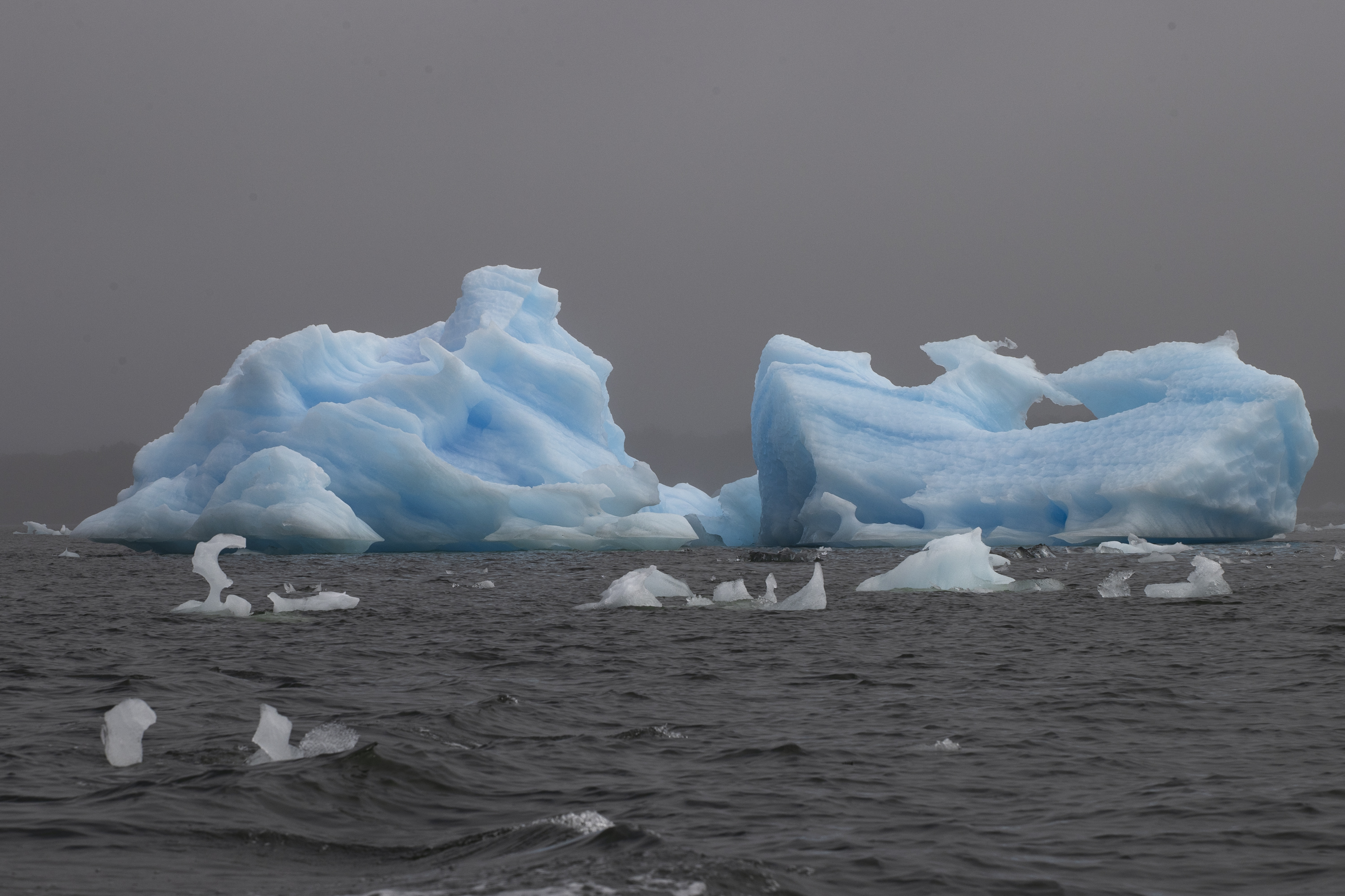 El calentamiento global provoca el derretimiento de glaciares y aumento el nivel global de los océanos. (Foto Prensa Libre: EFE)