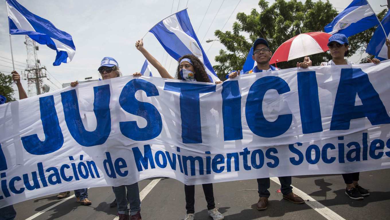 La sociedad civil en Nicaragua se ha visto amenazada por diversas medidas de represión por parte del régimen de Daniel Ortega. (Foto Prensa Libre: EFE)