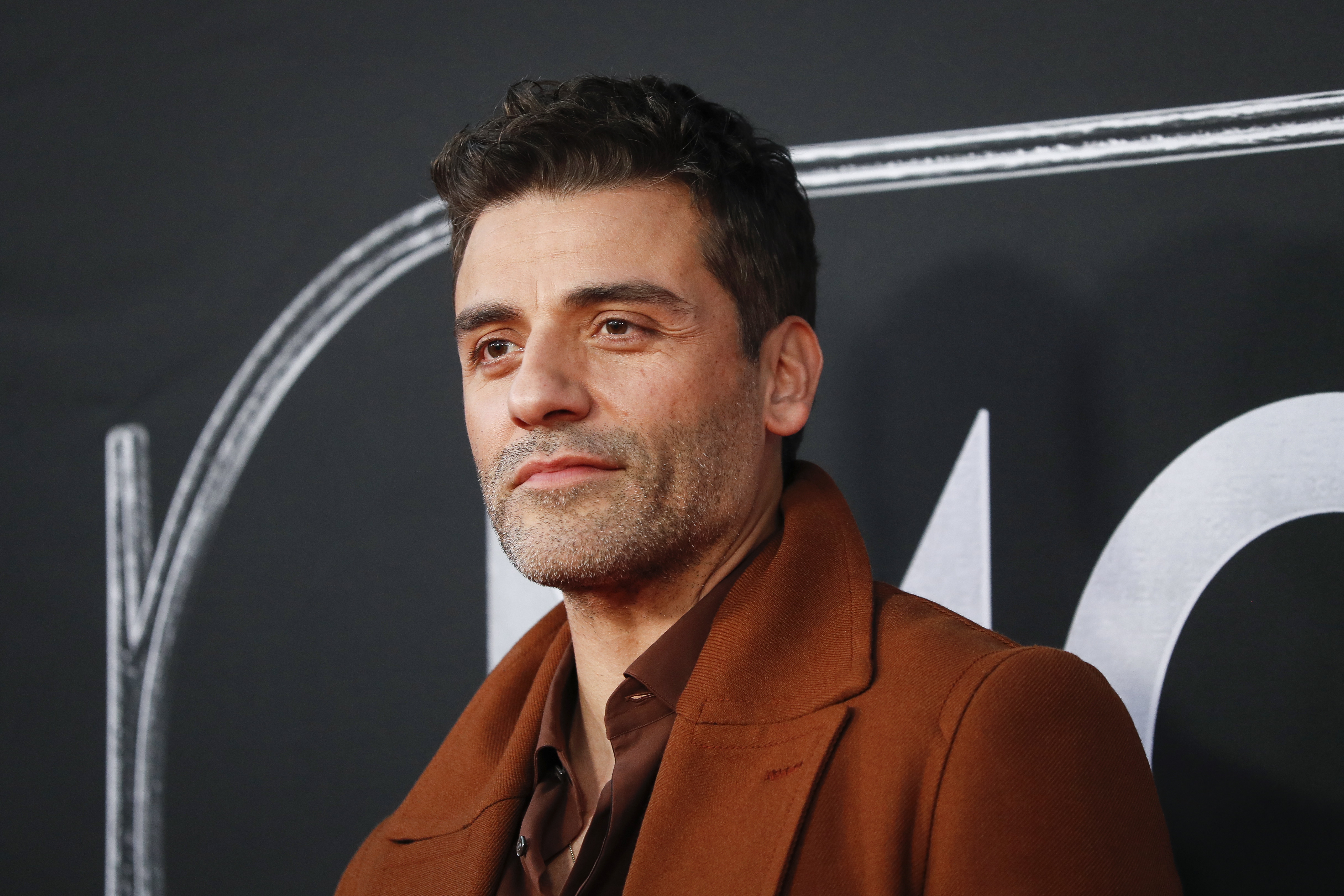 El actor de origen guatemalteco, Oscar Isaac, produjo una serie para recrear el asesinato del abogado Rodrigo Rosenberg. (Foto Prensa Libre: EFE)