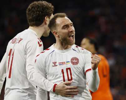 Christian Eriksen anota gol con Dinamarca 9 meses después de sufrir un paro cardíaco en la Eurocopa