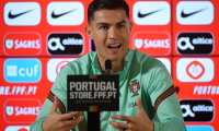 El delantero de la Selección de Portugal, Cristiano Ronaldo, aseguró este lunes 28 de marzo que él decidirá su se retira después del Mundial de Qatar 2022. Ahora, dijo, está enfocado en el duelo ante Macedonia del Norte. Foto Prensa Libre: AFP.