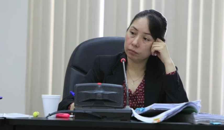 CSJ acepta renuncia de jueza Aifán, quien tenía a su cargo casos de alto impacto y salió del país denunciando amenazas