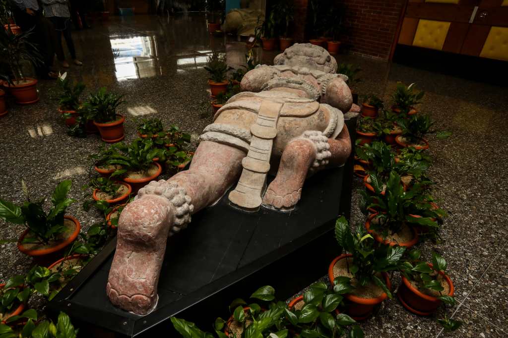 “Rostro de Jaguar” la magnífica pieza maya que se expone en la Universidad Rafael Landívar 