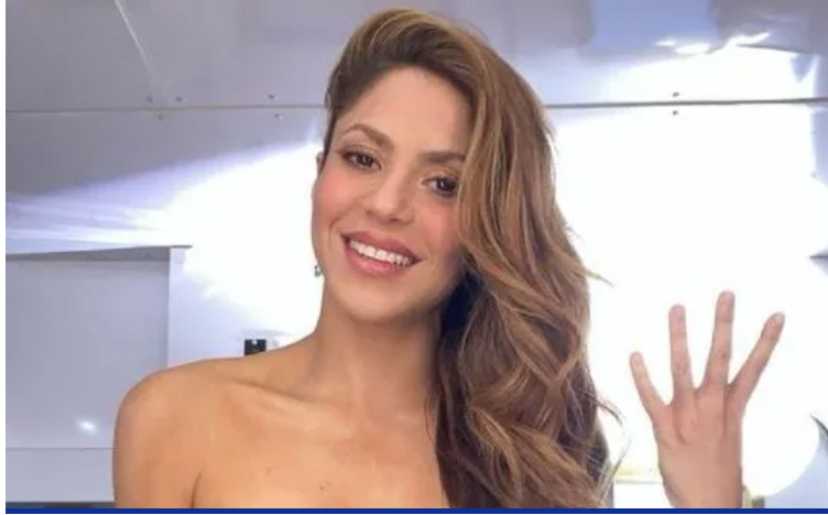 La artista colombiana Shakira eligió al central del FC Barcelona a través de sus redes sociales. (Foto Prensa Libre: Shakira Instagram)