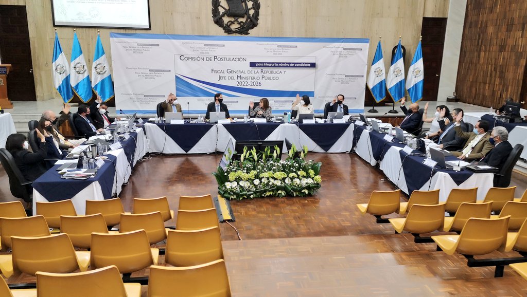 La Postuladora desarrolló su quinta sesión para conocer las pruebas de descargo presentadas por los 10 candidatos que fueron excluidos. (Foto: Prensa Libre. Guatemala Visible)