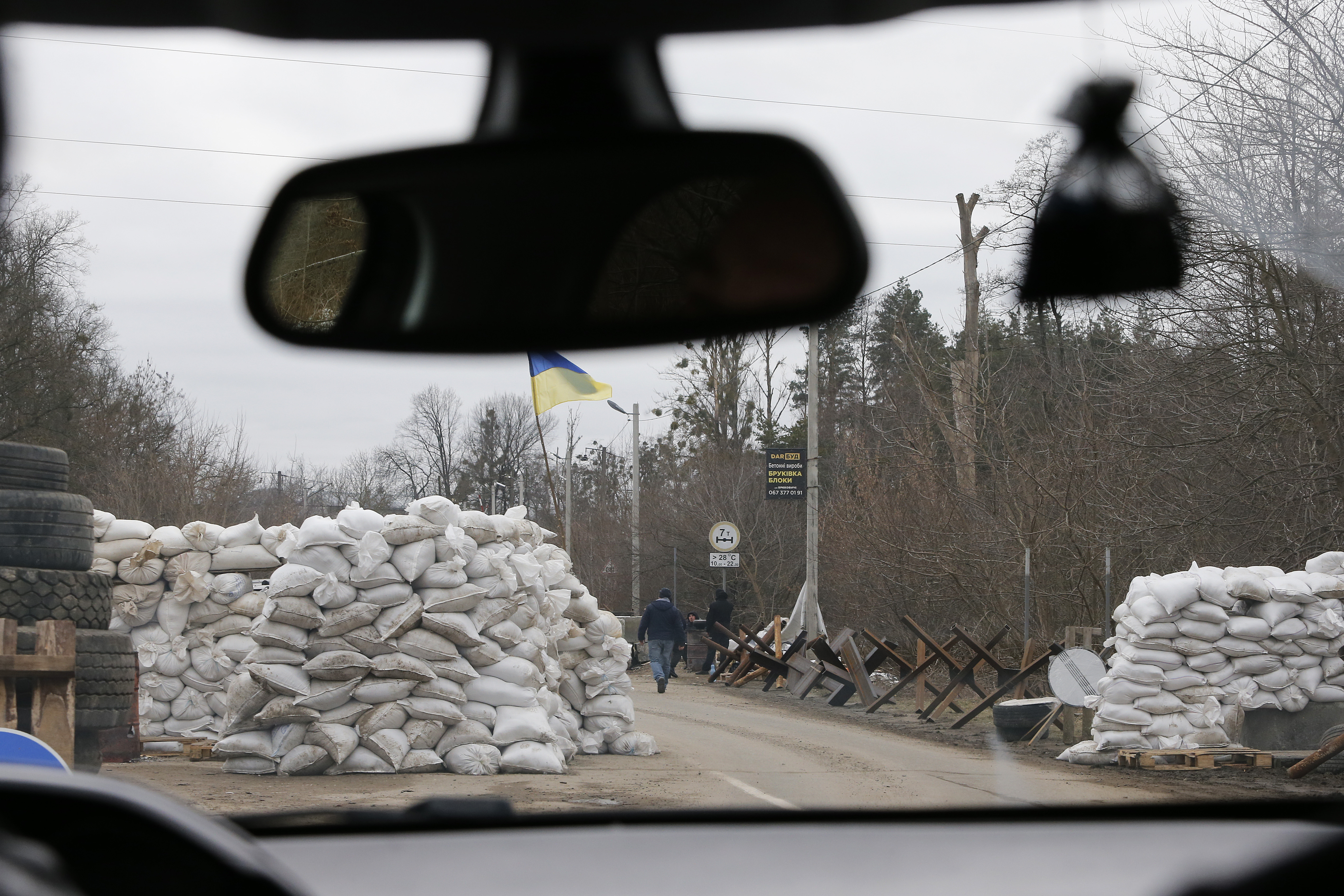 Puestos de control en Leópolis, Ucrania