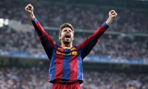“Es el mejor central del mundo mundial”: Shakira elogia a Piqué y celebra la goleada del Barcelona al Real Madrid