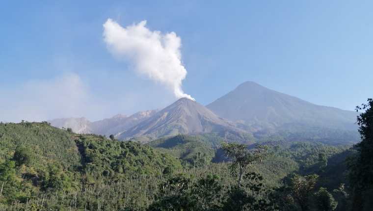 El Insivumeh informa respecto a la actividad de volcanes de Fuego, Pacaya y Santiaguito. (Foto Prensa Libre: HemerotecaPL)